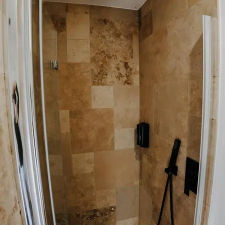 Bed and Breakfast Maison Ubuntu